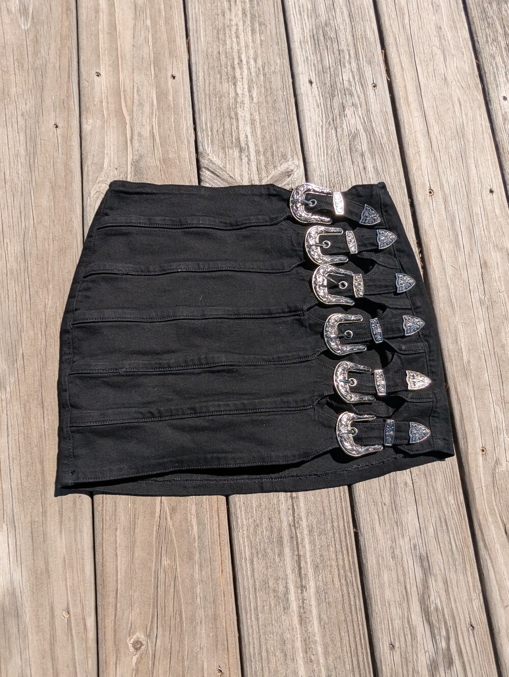 Windsor Buckle Down High Rise Skort Size Medium